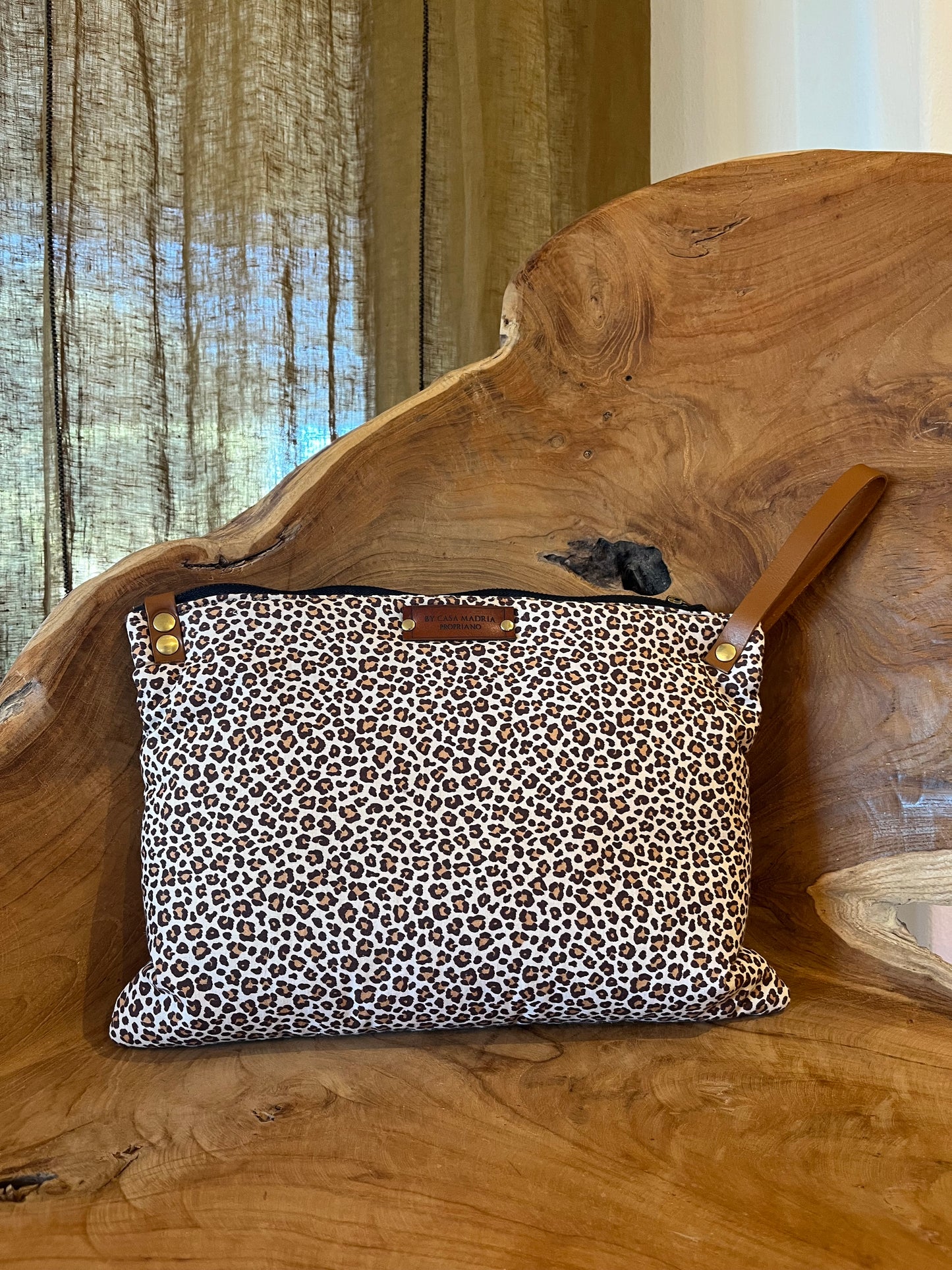 Pochette « léopard »
