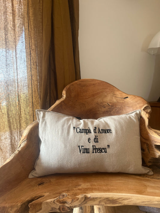 Coussin en Lin rectangulaire "Campà d’Amore" brodé (naturel)