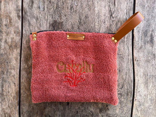 Pochette brodée « Curallu » rose