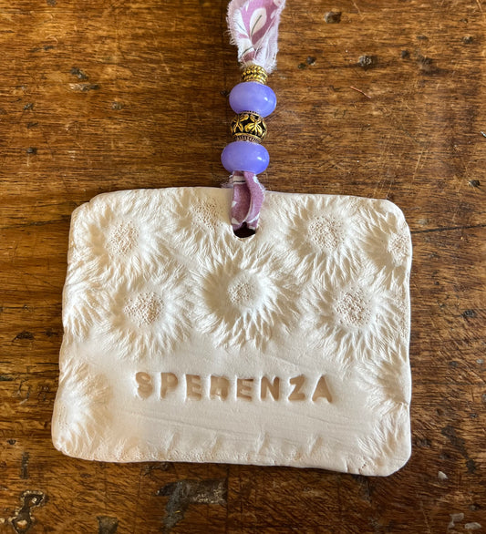 Amulette « Sperenza » fleurs rectangle