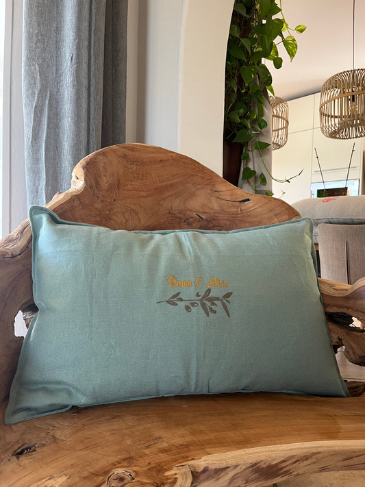 Coussin en Lin rectangulaire "Rama d’Alivu" brodé (bleu vert)