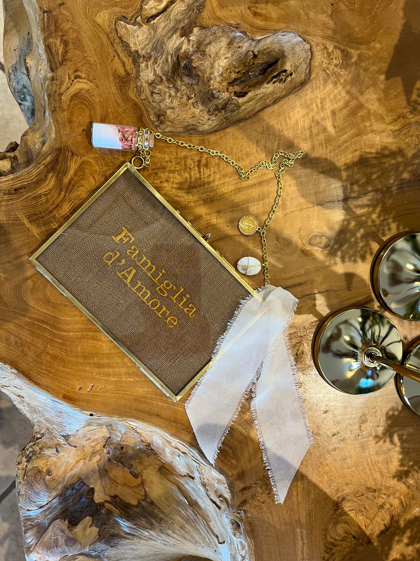 Cadre «Famiglia d’Amore» petit modèle (tabac)